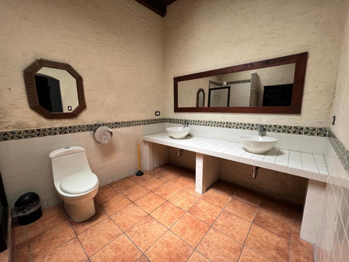 Casa Del Viajero Colonial Apartment Antigua Екстериор снимка