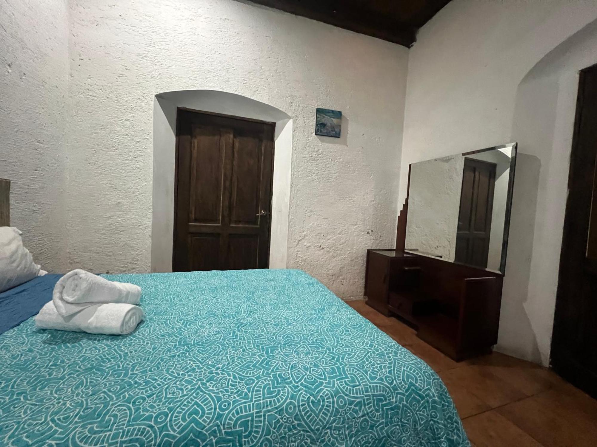 Casa Del Viajero Colonial Apartment Antigua Екстериор снимка