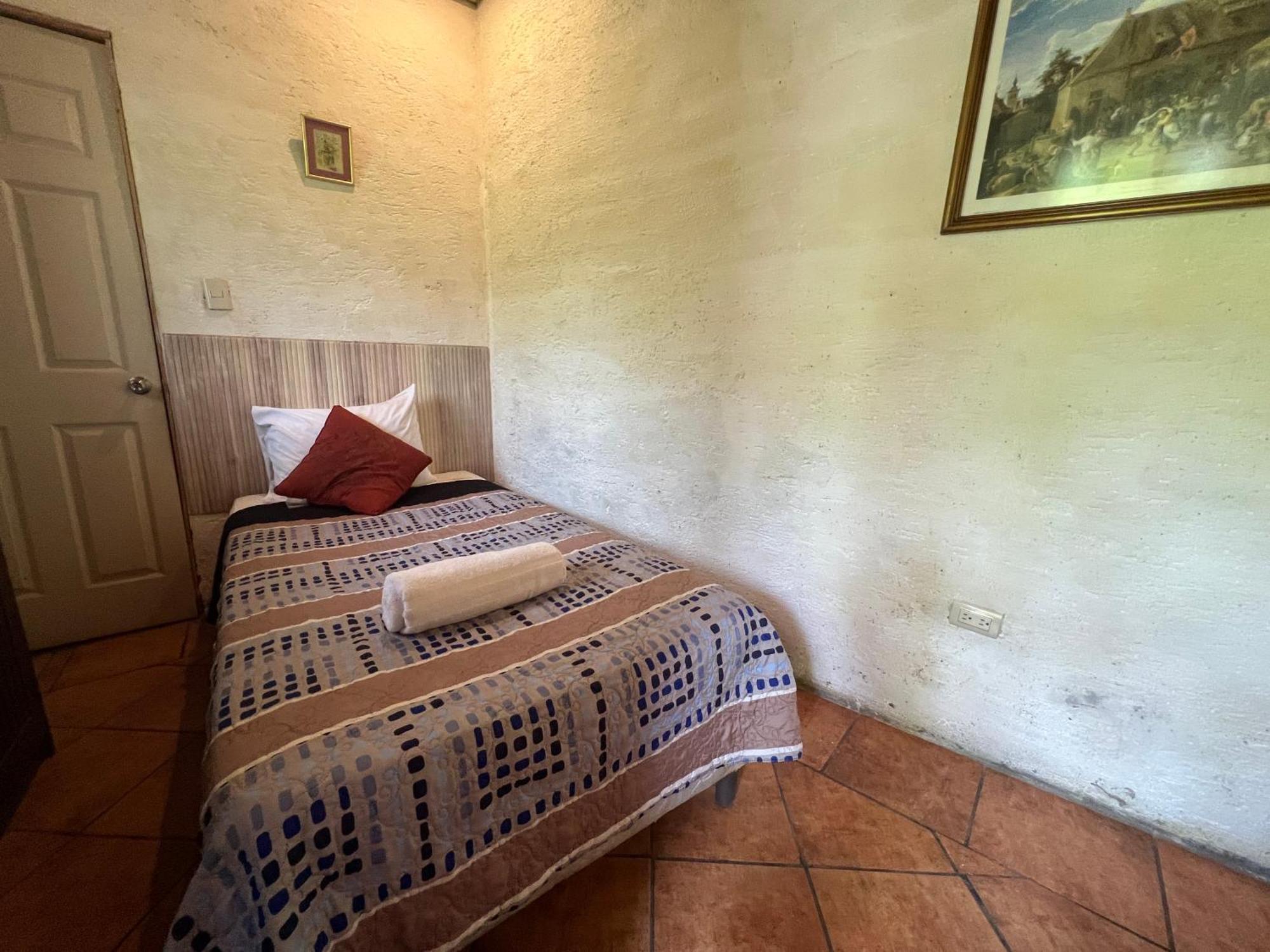 Casa Del Viajero Colonial Apartment Antigua Екстериор снимка