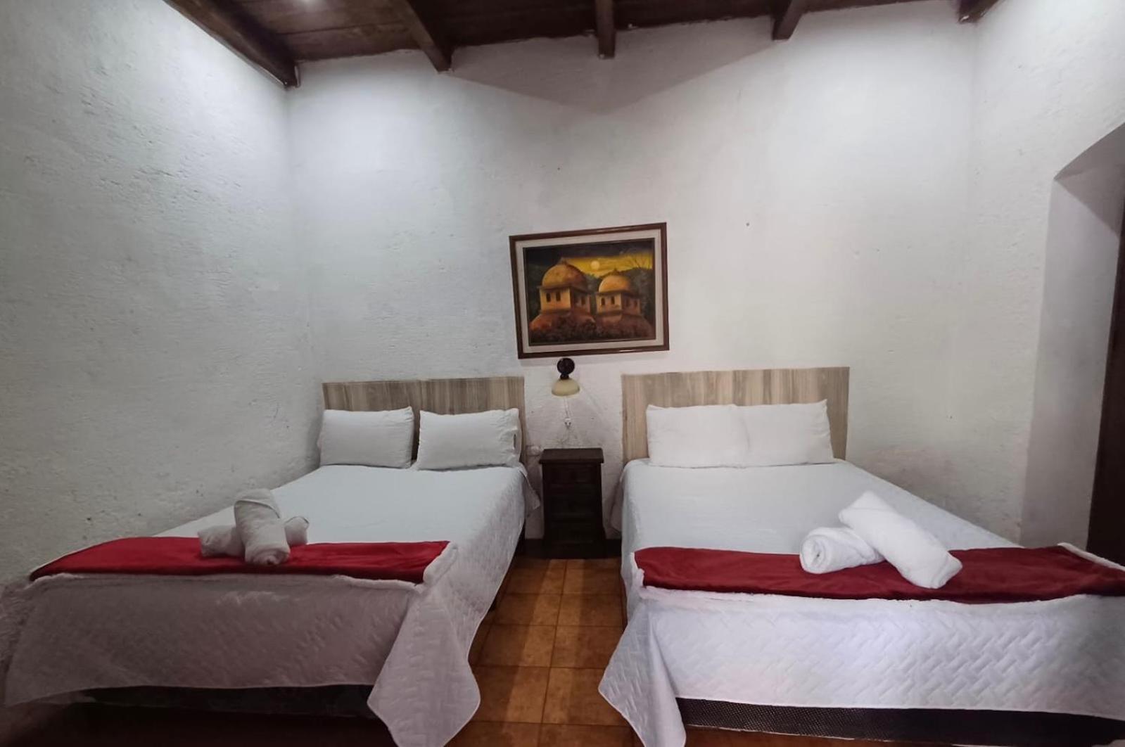 Casa Del Viajero Colonial Apartment Antigua Екстериор снимка